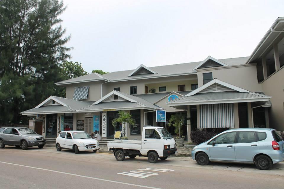 Central Self Catering Apartments Felicite Island Kültér fotó