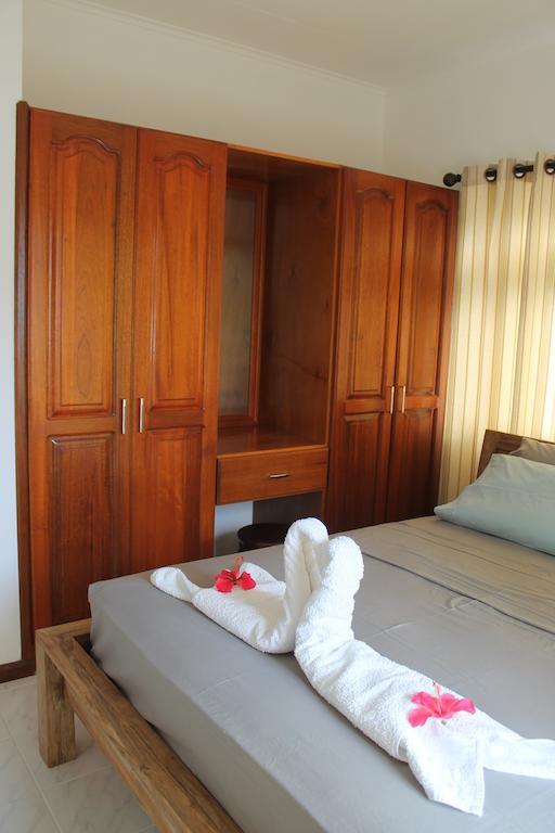 Central Self Catering Apartments Felicite Island Szoba fotó